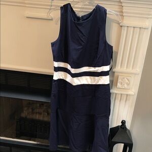 Navy and White Sleeveless Sheath Dress - Classic Colorblock tiered bottom